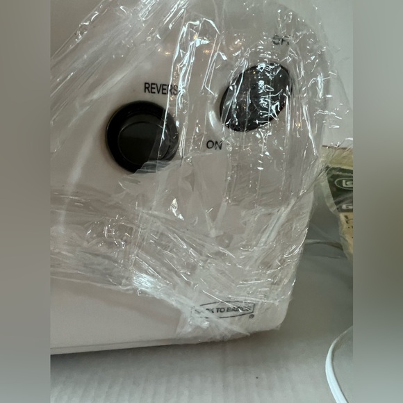 Electric Meat Grinder - Picture 8 of 16